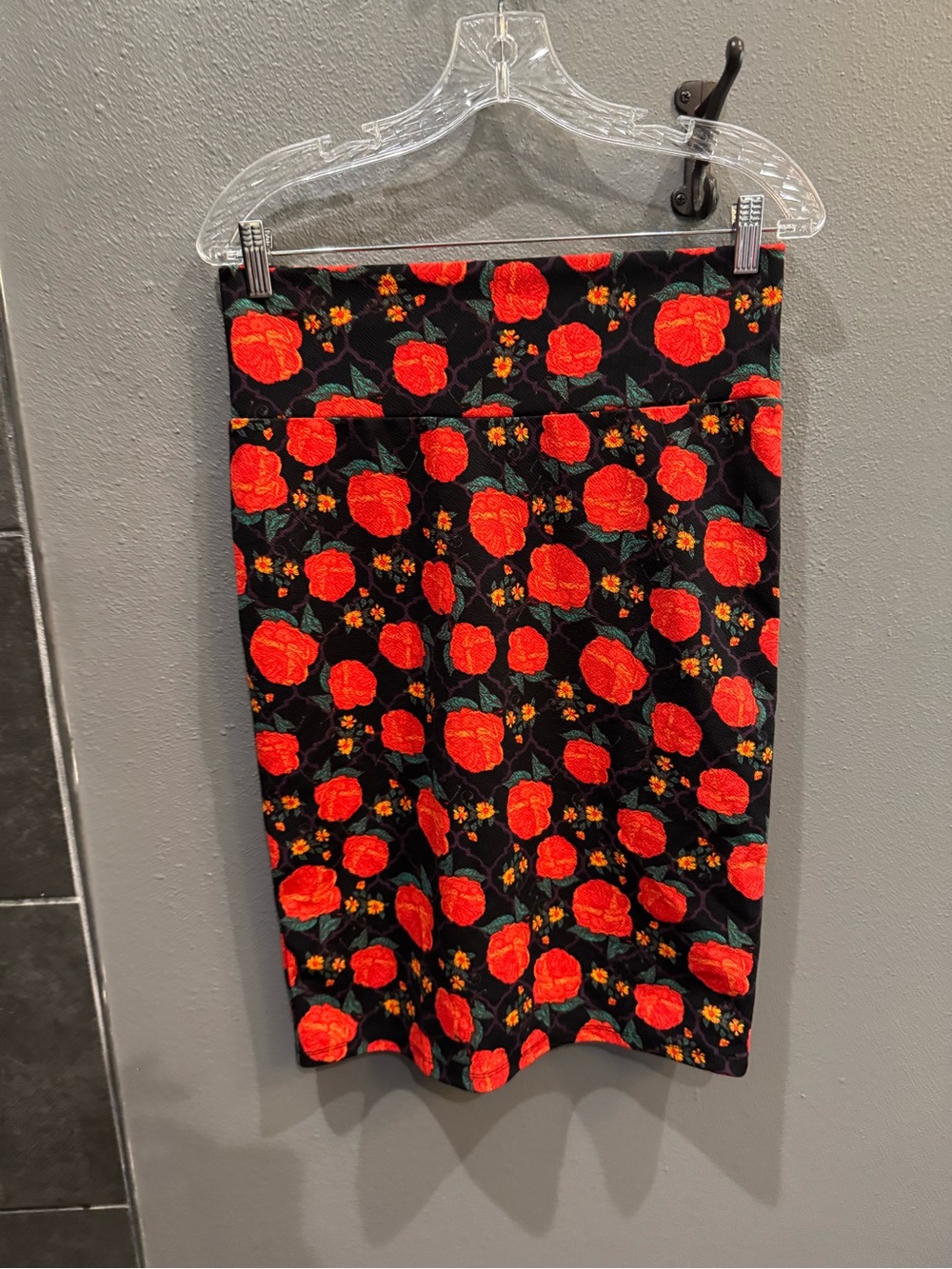 LuLaRoe Black Pencil Skirt with Red Floral Print
